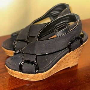 Black crisscross wedge sandals NIB size 6 M